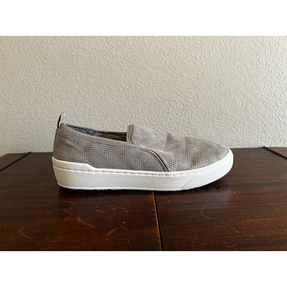 Dr. Scholl's Nova Sneakers 10M Women's Shoes Slip On Gray Perforated Fabric